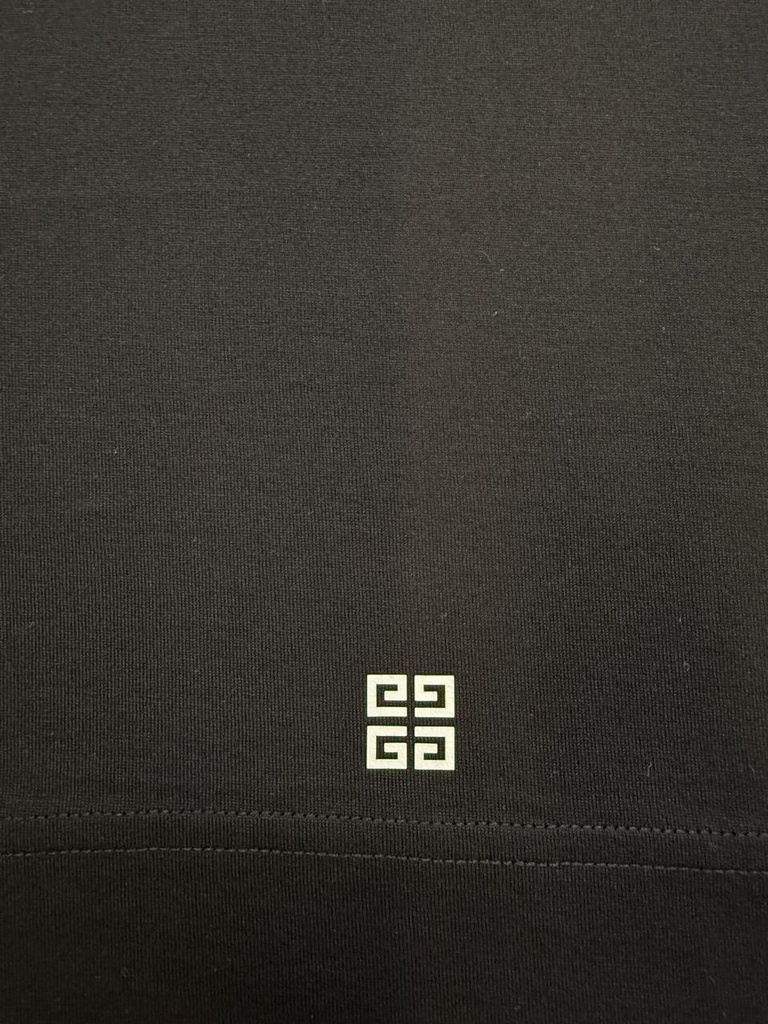 CAMISETA GIVENCHY