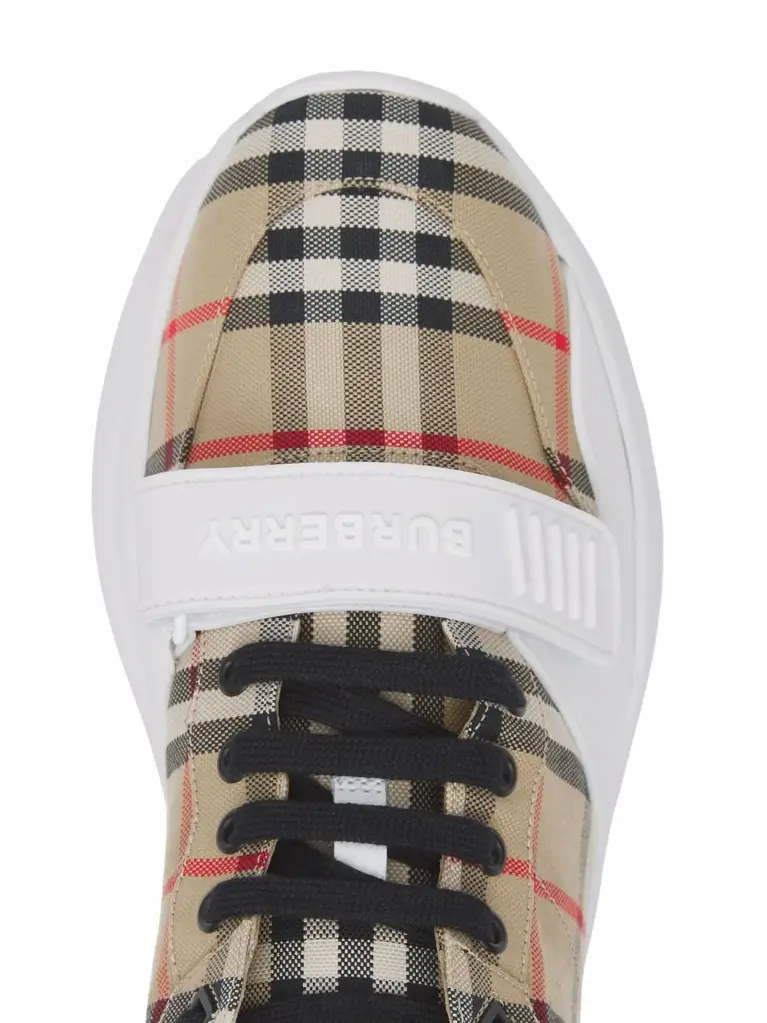 TENIS BURBERRY