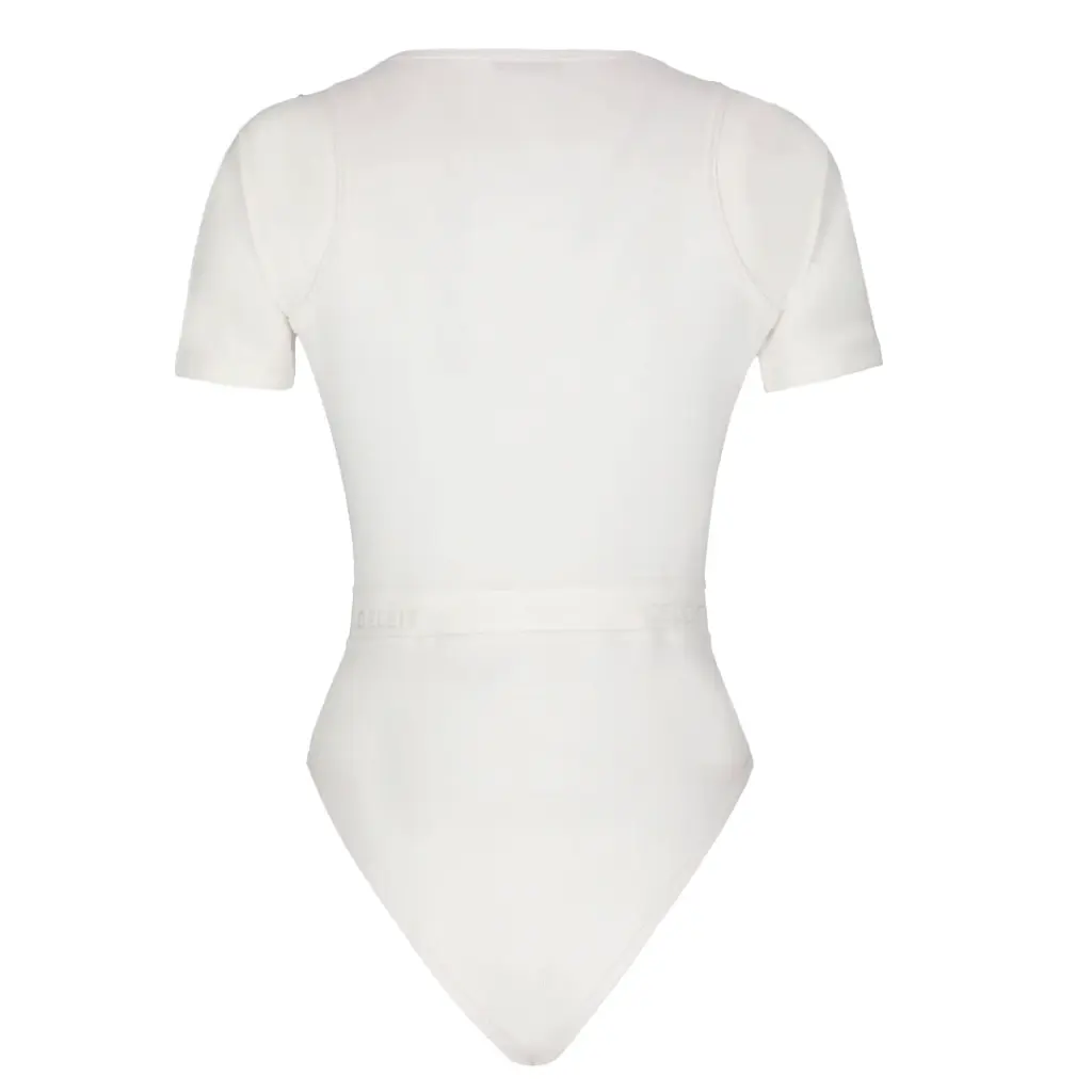 3-CBODYWHITE.webp