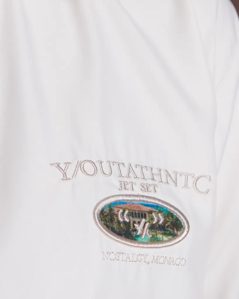 CAMISAYOUT-04_76332c3a-bcf9-4864-85b8-1759b16e12dc.webp